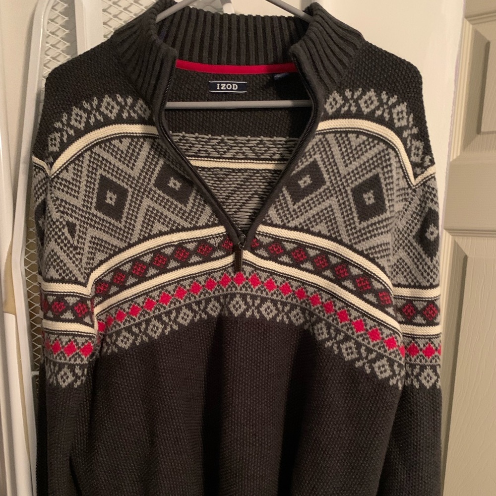 IZOD quarter zip sweater - Medium